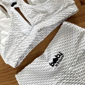 Bbb White Croco set